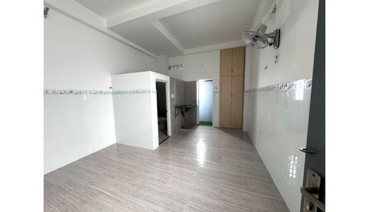 Bán Nhà 5 Tầng Hẻm Xe Hơi Gần Làng Đại Học 62m2 Chỉ 8Tỷ Phạm Văn Đồng Linh Tây Thủ Đức